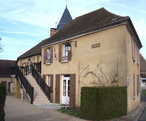 Soin du Tapis et du Parquet Adainville