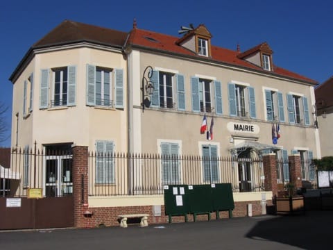 Soin du Tapis et du Parquet Follainville-Dennemont