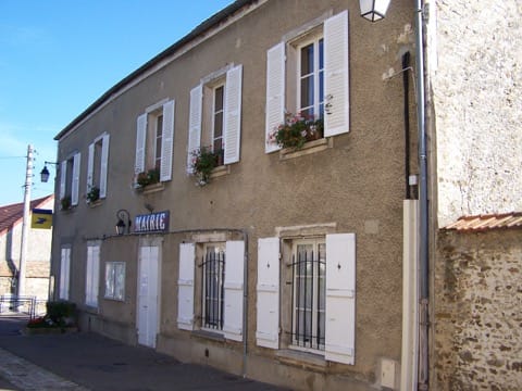 Soin du Tapis et du Parquet Galluis